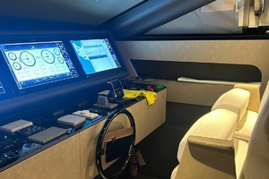 89ft Ferretti Yachts Yacht For Sale