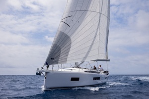 47ft Jeanneau Yacht For Sale