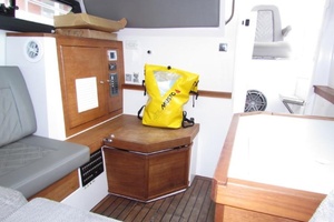 37ft Axopar Yacht For Sale