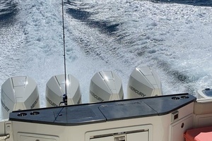 41FT (12.5M) BOSTON WHALER