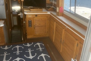 McCracken 34ft Silverton Yacht For Sale