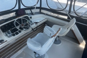 McCracken 34ft Silverton Yacht For Sale