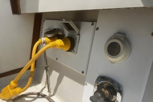 McCracken 34ft Silverton Yacht For Sale