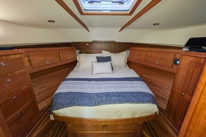 43ft Sabre Yacht For Sale