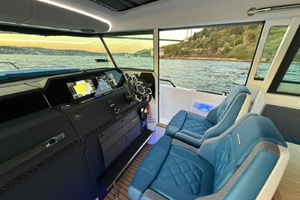 37ft Axopar Yacht For Sale