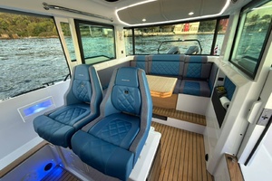 37ft Axopar Yacht For Sale