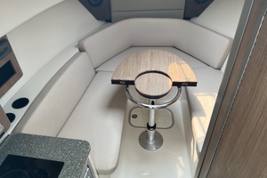 28ft Boston Whaler Yacht For Sale