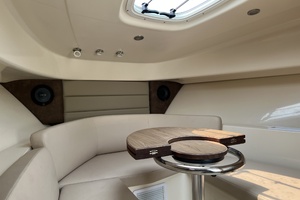 28ft Boston Whaler Yacht For Sale