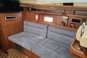 Chemistry 44ft Hunter Yacht For Sale