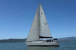 GLORY 42ft Catalina Yacht For Sale
