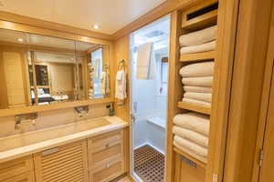 No Name 92ft Paragon Yacht For Sale