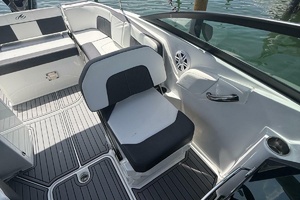 26ft Monterey Yacht For Sale