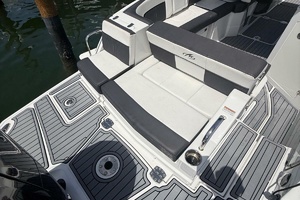 26ft Monterey Yacht For Sale