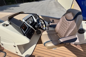 25ft Harris Yacht For Sale
