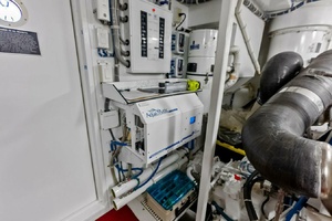 Happy Hour 80ft Hatteras Yacht For Sale