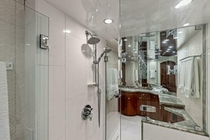 Happy Hour 80ft Hatteras Yacht For Sale