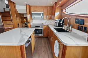 Happy Hour 80ft Hatteras Yacht For Sale