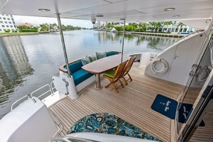 Happy Hour 80ft Hatteras Yacht For Sale