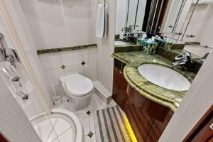 Happy Hour 80ft Hatteras Yacht For Sale