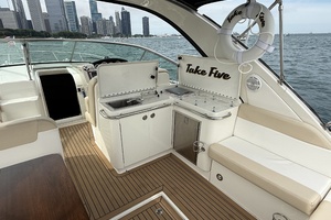 Take Five 37ft Sea Ray Yacht For Sale