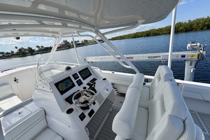 UTOPIA 32ft Intrepid Yacht For Sale
