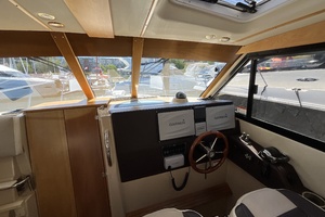 30ft Cutwater Yacht For Sale