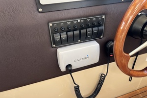 30ft Cutwater Yacht For Sale