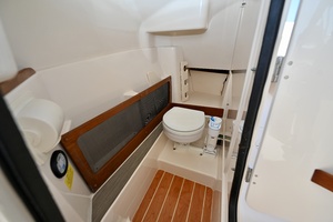 27ft Grady White Yacht For Sale