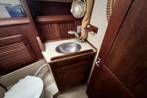 Lazy Susan 31ft Island Packet Yacht For Sale