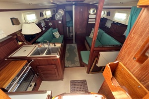 Lazy Susan 31ft Island Packet Yacht For Sale