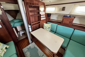 Lazy Susan 31ft Island Packet Yacht For Sale