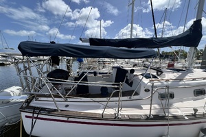 Lazy Susan 31ft Island Packet Yacht For Sale