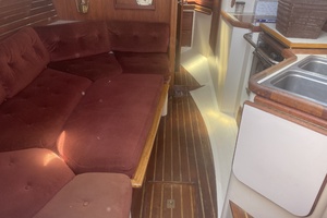 RESOLUTE 27ft Pacific Seacraft Yacht For Sale