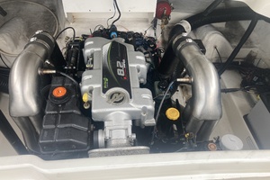 27ft Sea Ray Yacht For Sale