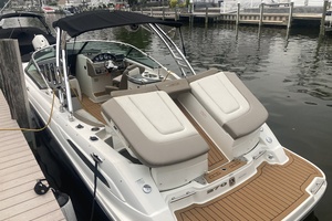 27ft Sea Ray Yacht For Sale