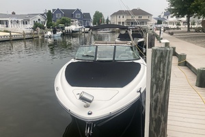 27ft Sea Ray Yacht For Sale