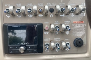 27ft Sea Ray Yacht For Sale