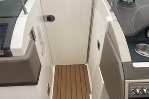 27ft Sea Ray Yacht For Sale