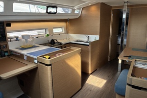 44ft Jeanneau Yacht For Sale
