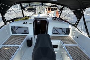 44ft Jeanneau Yacht For Sale
