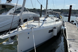 44ft Jeanneau Yacht For Sale