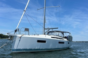 44ft Jeanneau Yacht For Sale