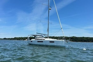 44ft Jeanneau Yacht For Sale