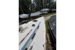 Blue Sky 40ft Sabre Yacht For Sale