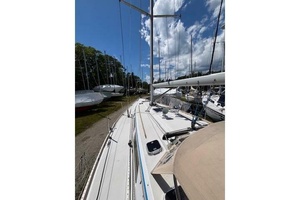 Blue Sky 40ft Sabre Yacht For Sale