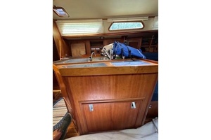 Blue Sky 40ft Sabre Yacht For Sale
