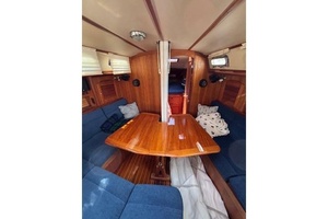 Blue Sky 40ft Sabre Yacht For Sale