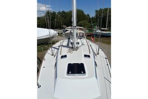 Blue Sky 40ft Sabre Yacht For Sale