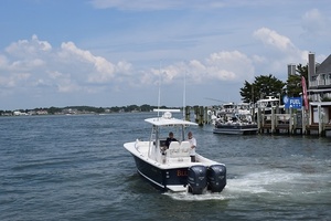Blue Moon 28ft Regulator Yacht For Sale