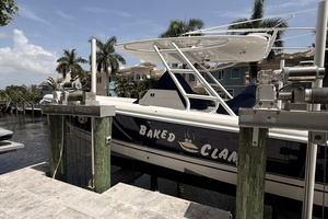 32ft Intrepid Yacht For Sale